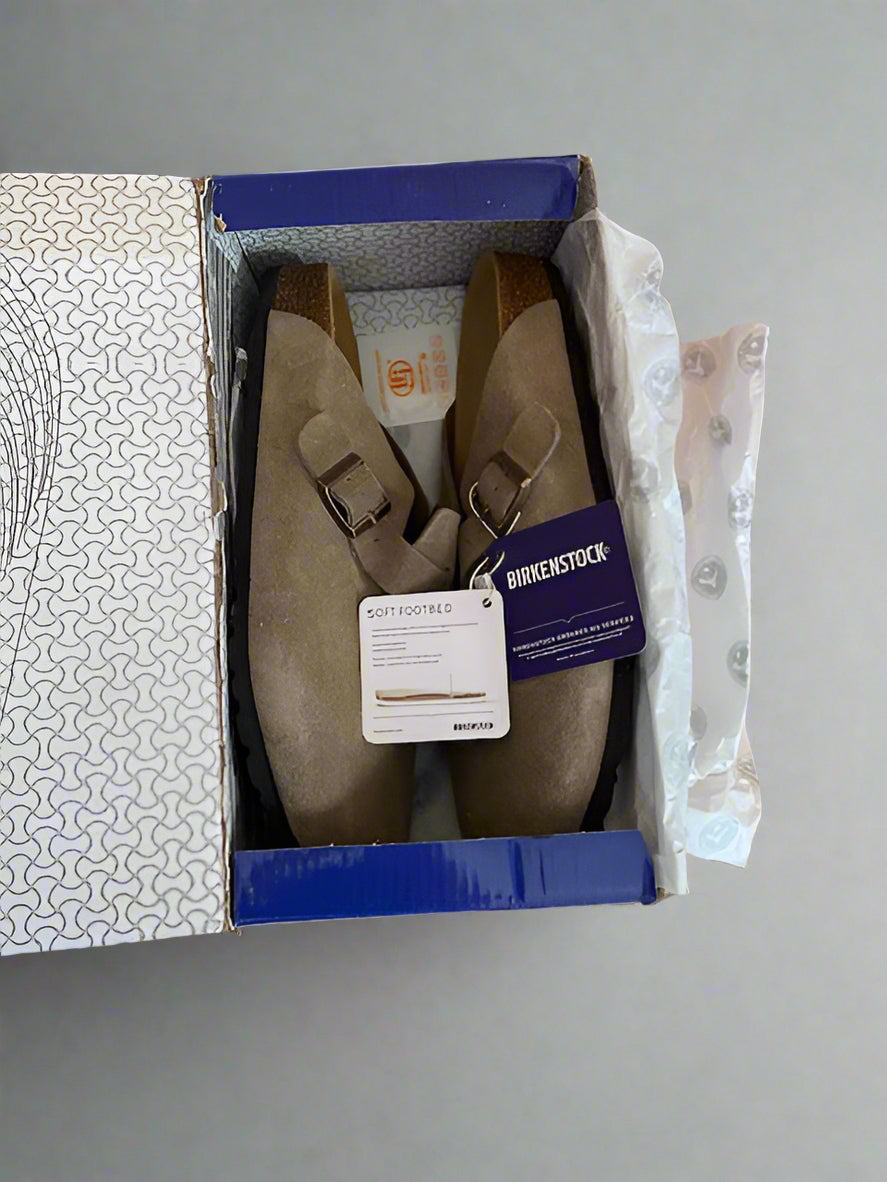 BIRKENSTOCK CLOGS