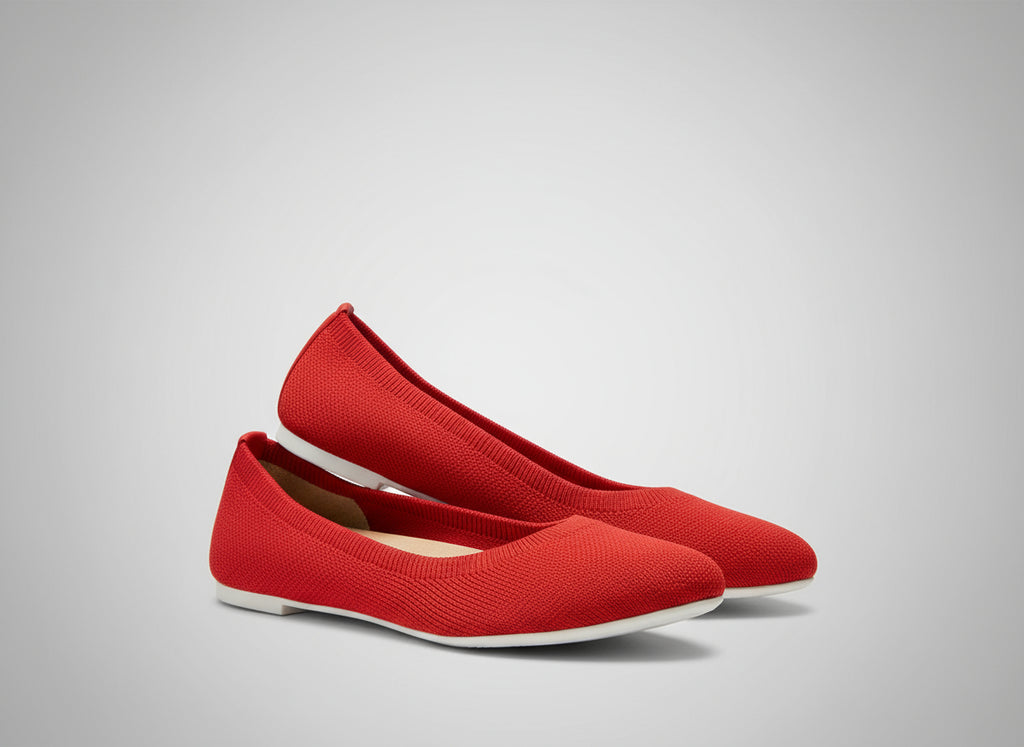 VIVAIA-Round-Toe Walking Flats (Claire Walker)