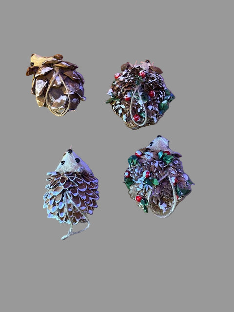 Rustic Sisal Hedgehog Ornament