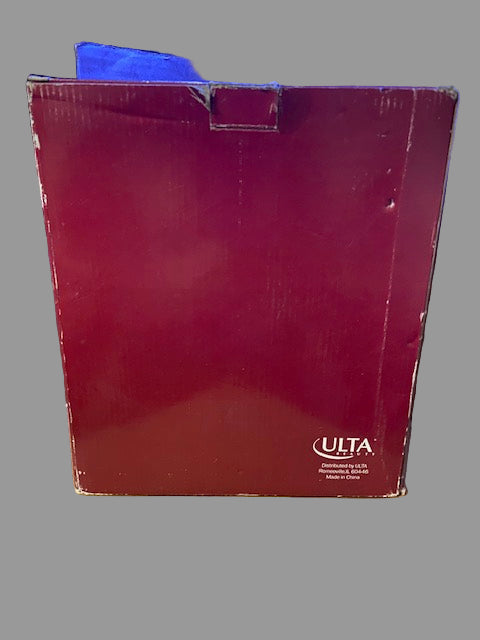 ULTA Beauty Holiday Serving Set 4pc Glass Pitcher 2 Glasses