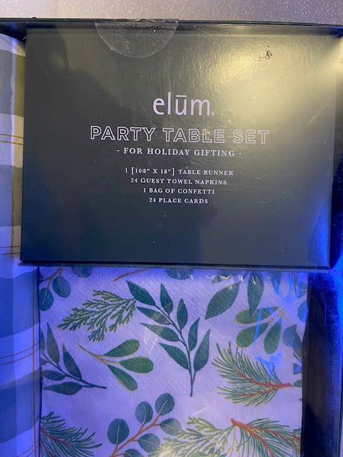 Elum Party Table Set For Holiday Gifting