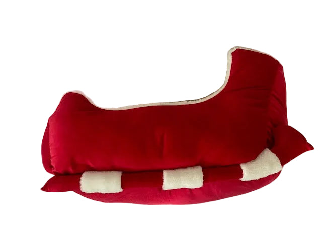 Holiday Sleigh Pet Bed