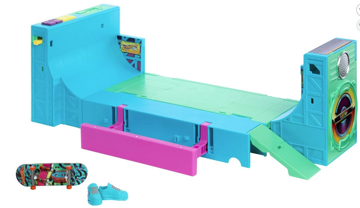 Hot Wheels Skate Boombox Skate Park Playset